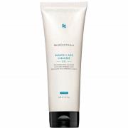 Limpiador facial exfoliante Blemish + Age Cleanser de SkinCeuticals 24...